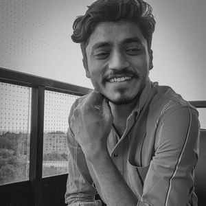 Meet your Posher, Hemal